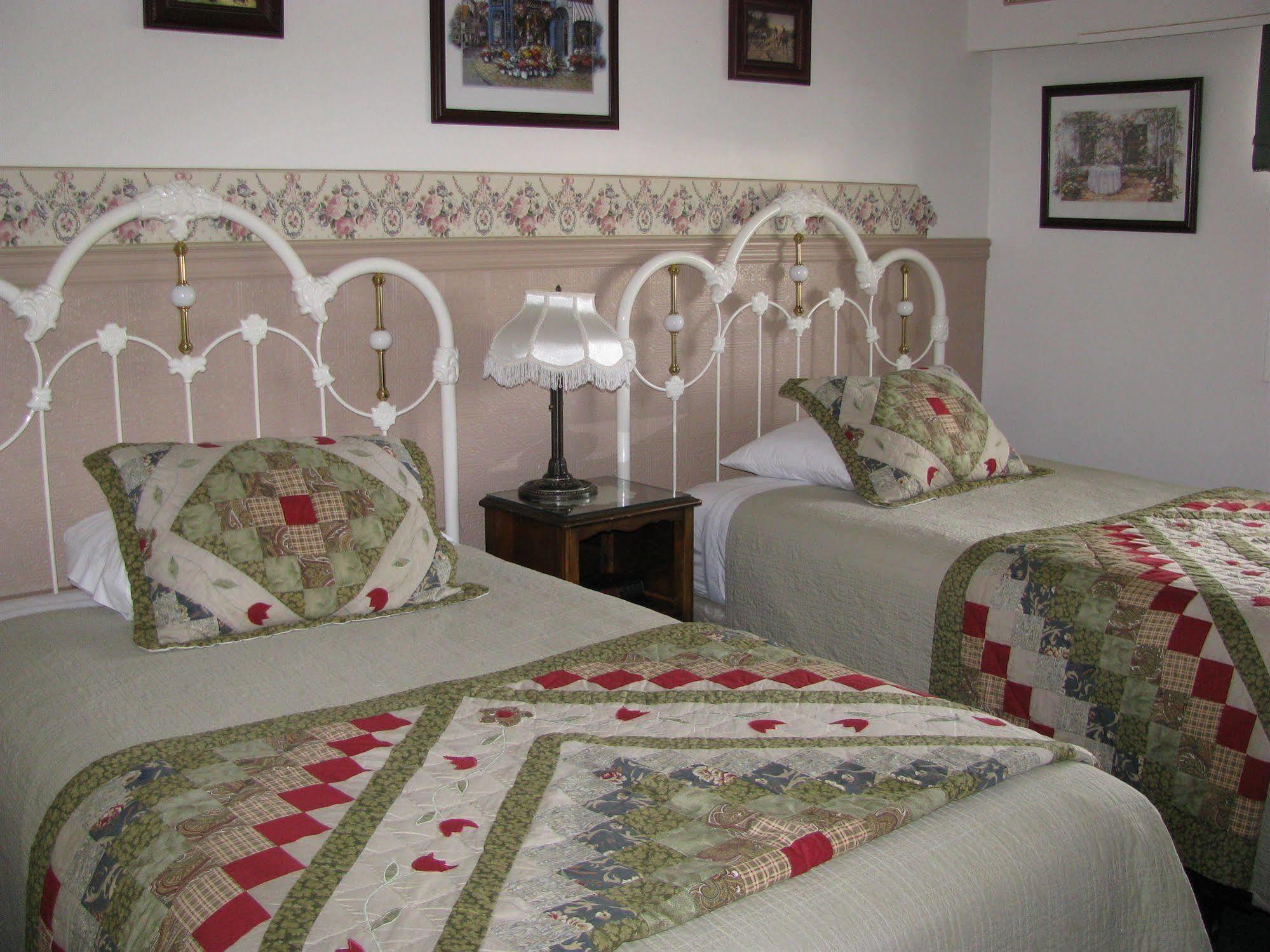 Billy Barker Casino Hotel Quesnel Εξωτερικό φωτογραφία